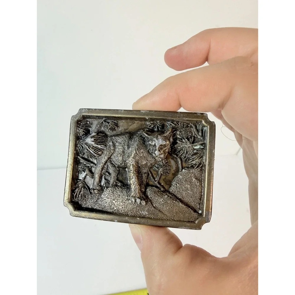 1984‎ Bergamot Cougar Mountain Lion Big Cat Belt Buckle Small